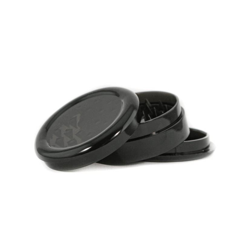 PG08BK: Durable Round Plastic Herb Grinder