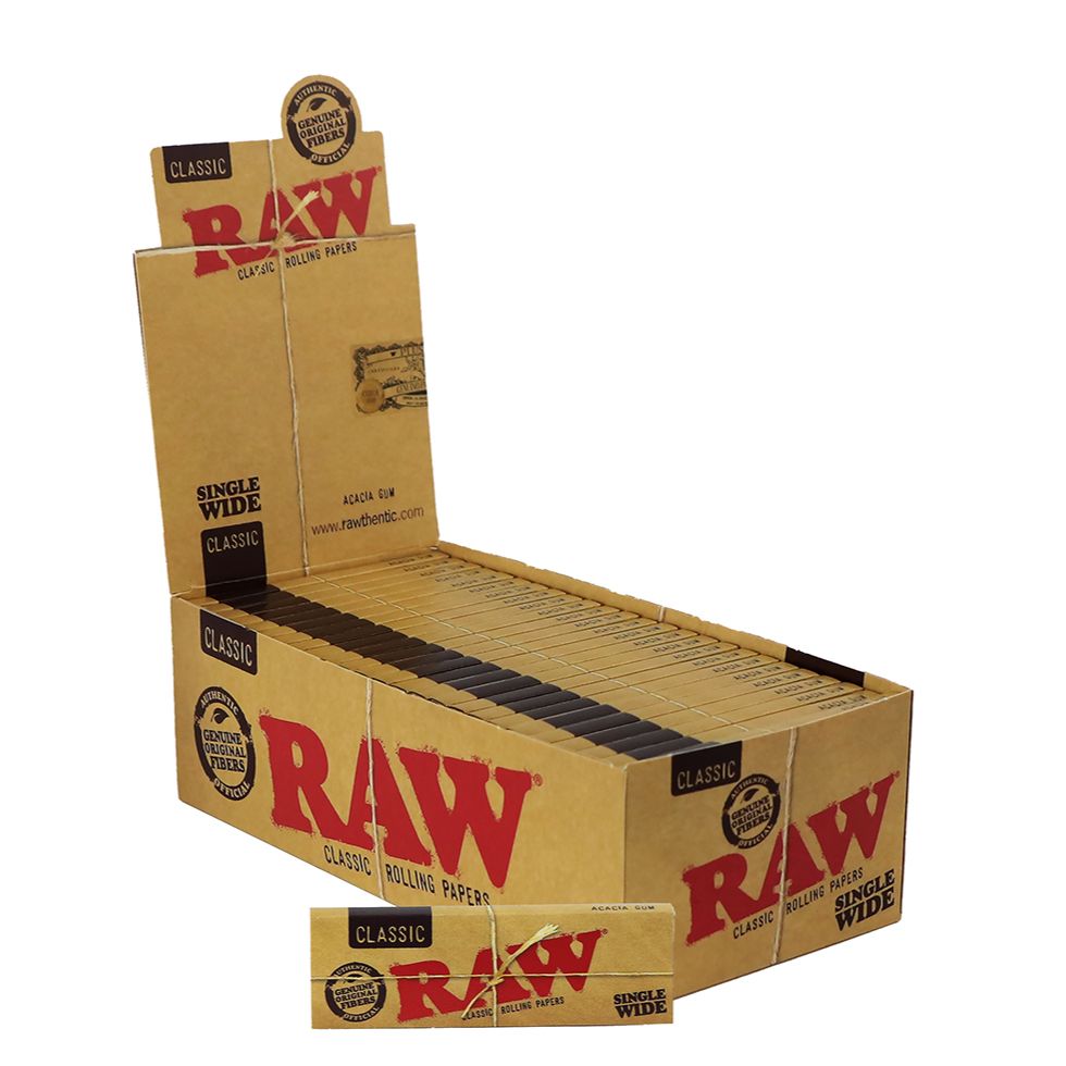 RAW Classic Single Wide Rolling Papers - 50 Pack Display
